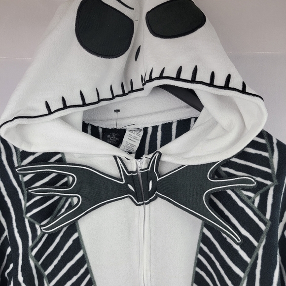 Disney The Nightmare Before Christmas one piece union jack fleece outfit - Picture 4 of 6